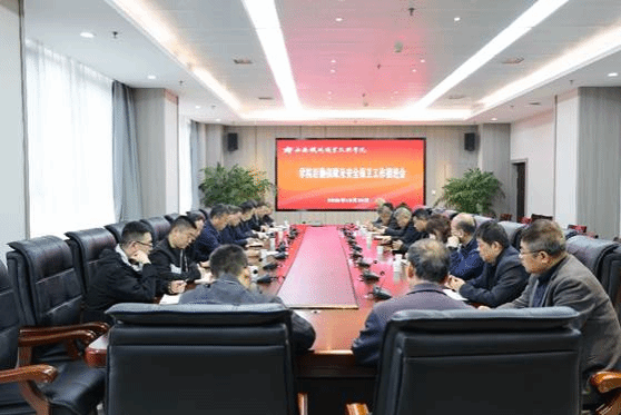 图片1 图片1